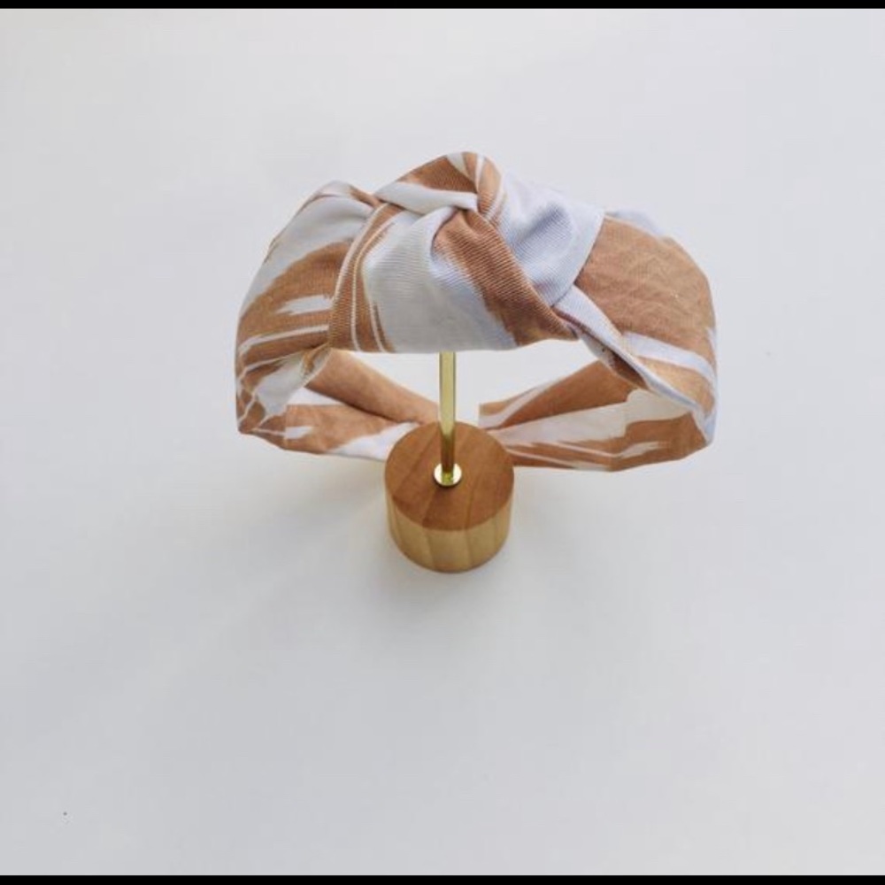 🍃Handwoven Ikat silk blended headband🍃